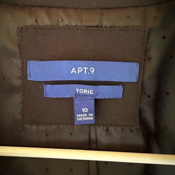 Apt. 9 Black Blazer - Women’s - Picture 2 of 4